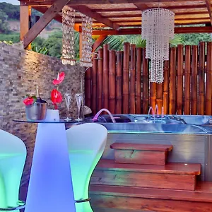 https://maison-de-charme-a-tahiti.frenchpolynesia-hotels.com